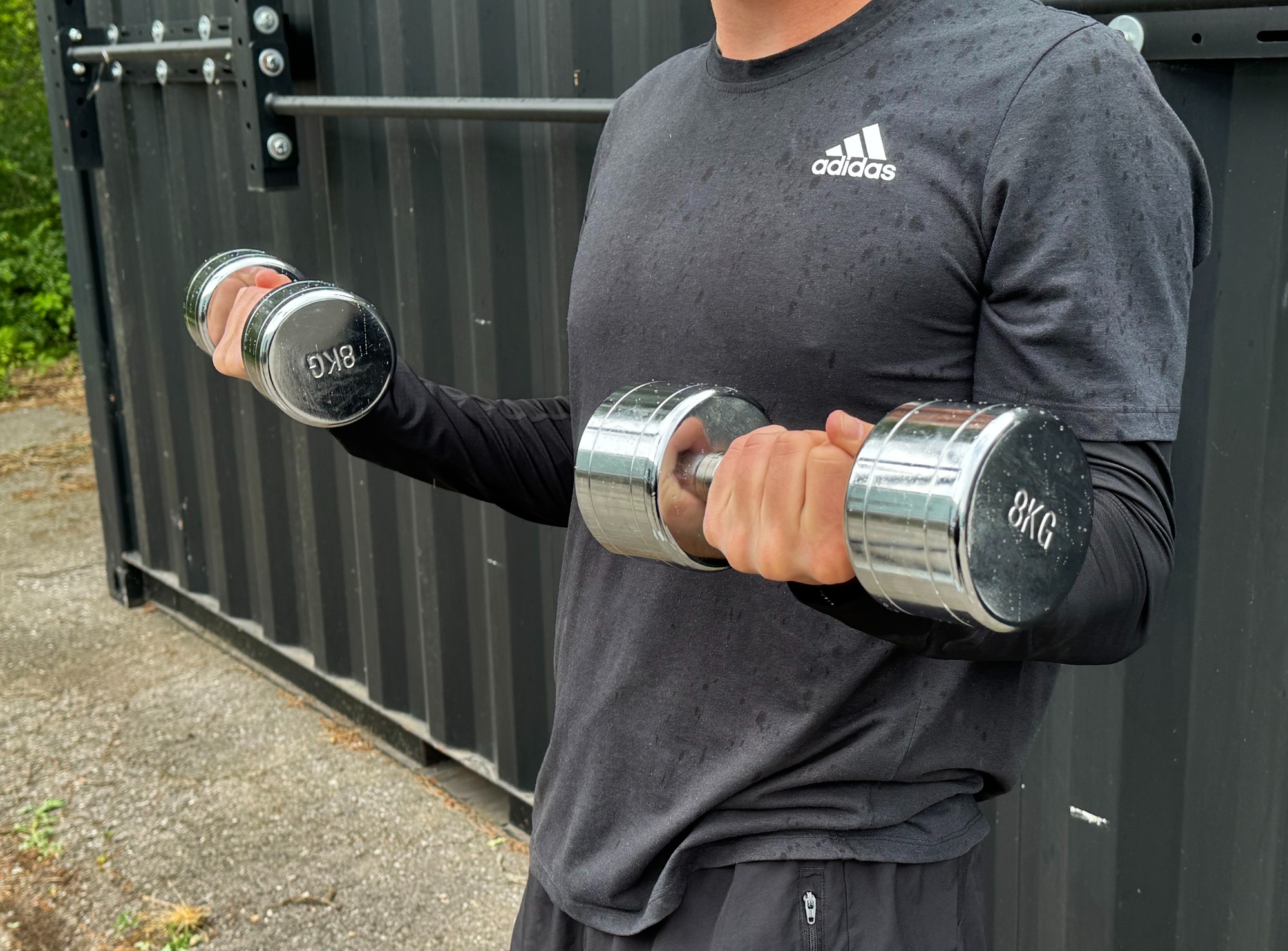 TITAN LIFE PRO Chrome Dumbbell 10 kg